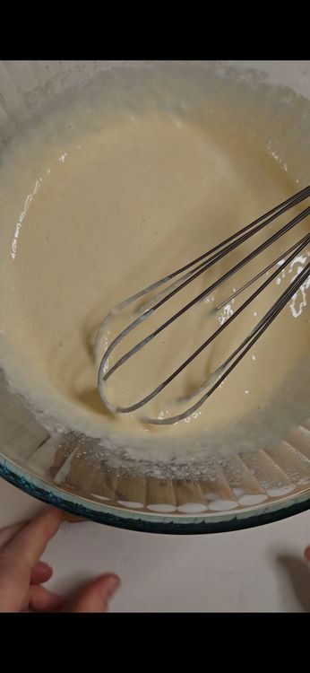 Step 1.1: In a bowl, mix the sourdough discard, Greek yogurt, egg, almond milk, maple syrup, and vanilla until well combined
