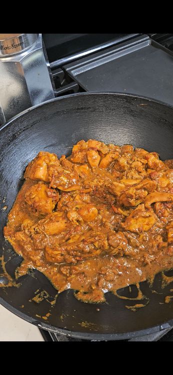 Step 1.2: Uncover and let it cook until the gravy thickens