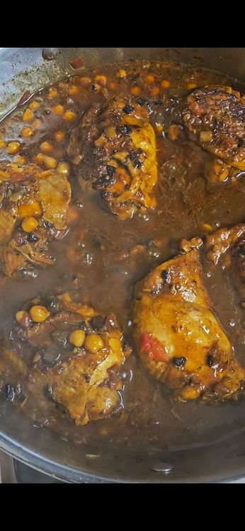 Step 6.2: Add the cooked chickpeas to the pot