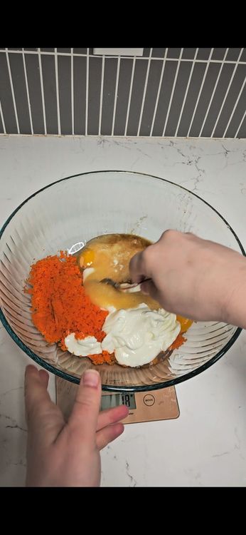 Step 1.1: In a bowl, mix the wet ingredients together