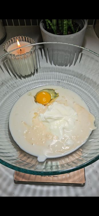 Step 1.1: In a large bowl, combine the sourdough discard, egg, vanilla, almond milk, and Greek yogurt