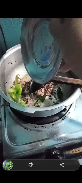 Step 2.3: Stir in the curry leaves and green chillies, cooking for another minute