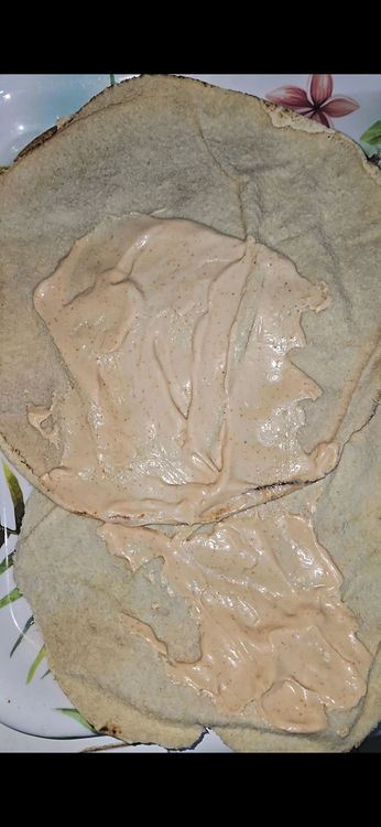 Step 1.1: Apply the cream mix on your sharwarma bread