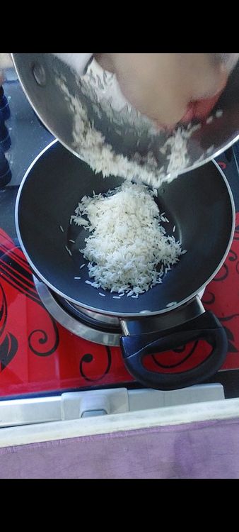 Step 1.1: Boil rice in water till water dries