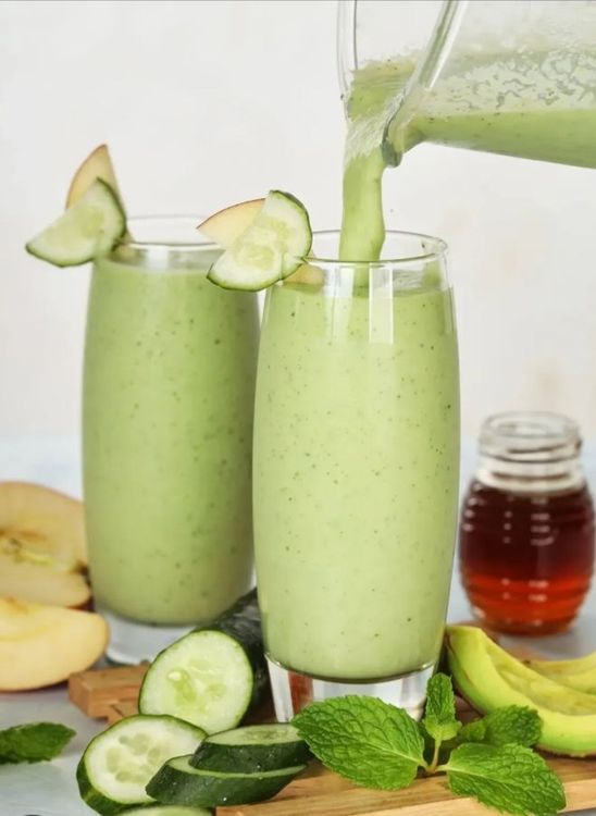 Cucumber Apple Mint Smoothie recipe