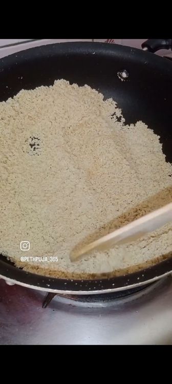 Step 1.2: Heat pan and roast rava and besan with 3 tbsp ghee separately 