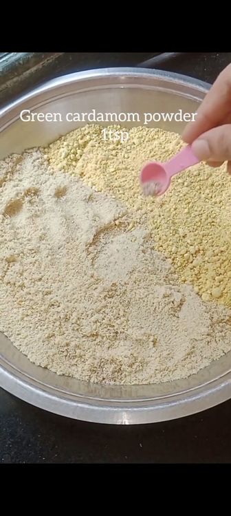 Step 1.2: Cool the ingredients and add 1 tsp Cardamom powder