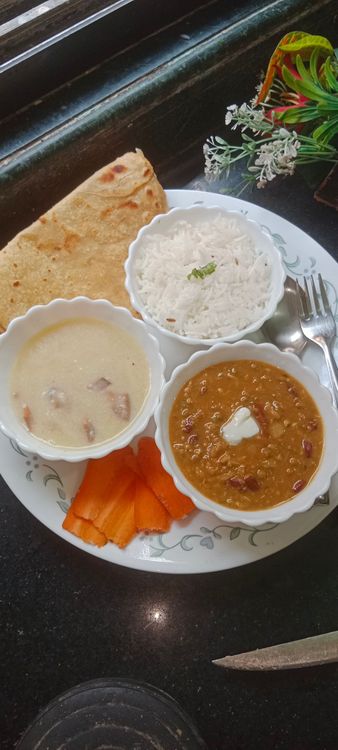 Step 1.3: One Pot Sprouts Makhani is ready to serve hot with Jeera Rice/ Rotis