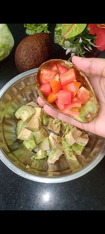 Step 1.1: Add the veggies like tomato, cabbage, onion and coriander leaves You can add other veggies as well of your choice like cucumber, sweet corn, capsicum, etc