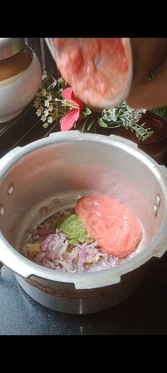 Step 1.5: Keep all the ingredients handy since it is One Pot Sprouts Makhani recipe