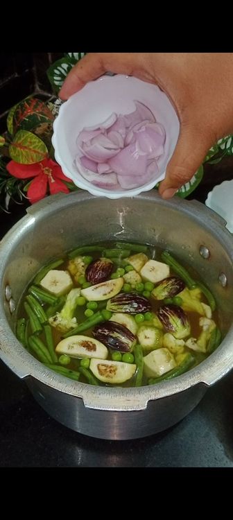 Step 1.7: Add all the veggies one by one as mentioned in the ingredients section from french beans - tomato