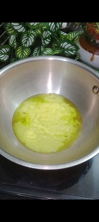 Step 1.1: Heat ghee in a deep pan for frying