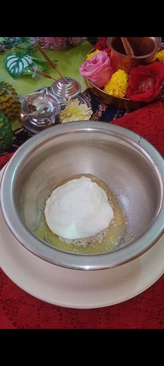 Step 1.1: Next add 4 spoons of rock sugar and 8 spoons of curd