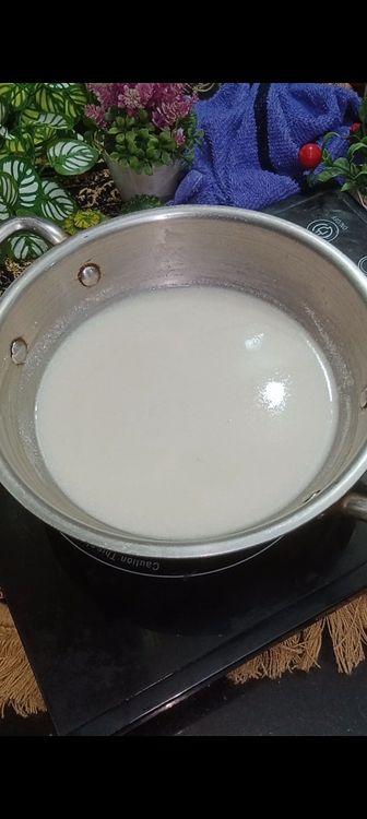 Step 1.1: Heat this mixture on low flame for 4-5 min
