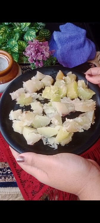 Step 1.4: Let it cool down naturally and remove the peels