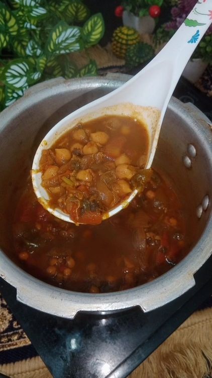 Step 1.2: Let it naturally depressure, check if chickpeas are cooked and mash some using the back of ladle