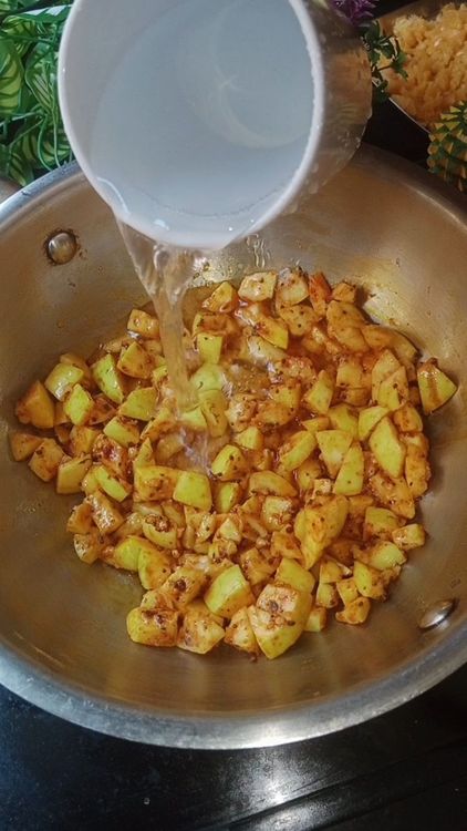 Step 1.1: Add 1 cup water and allow the guava pieces to cook well
