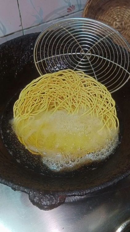 Step 1.2: Heat oil in a pan on medium heat