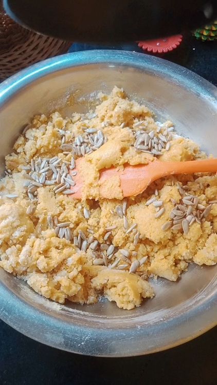 Step 1.3: Once the besan mixture cools down completely, it solidifies
