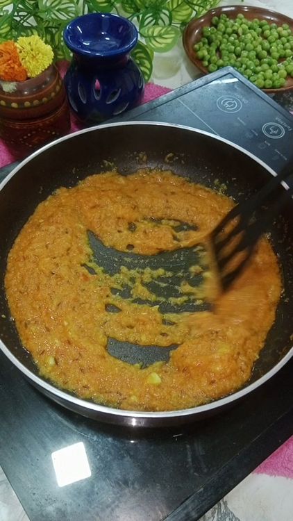 Step 1.3: Heat oil in a deep fry pan , temper some cumin seeds and turmeric powder