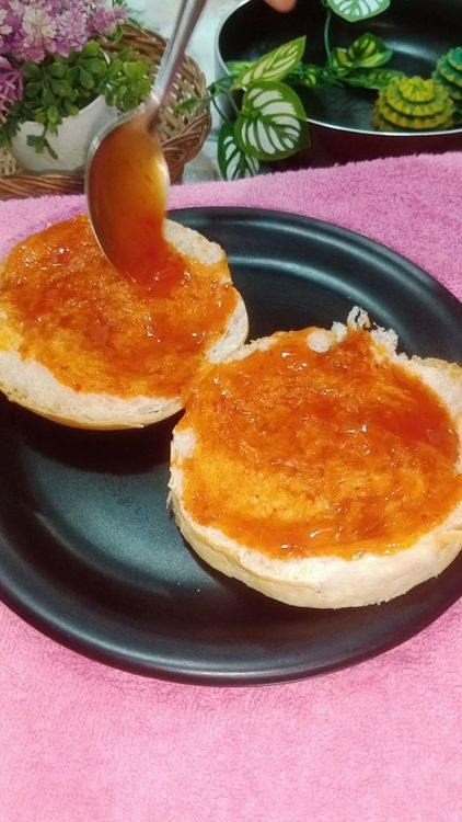 Step 1.3: Place a burger bun on plate