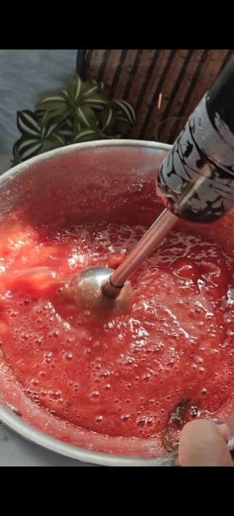 Step 1.1: Remove the pan from the flame and mash the mixture using a hand blender