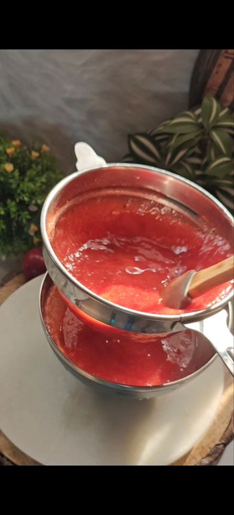 Step 1.1: Strain the mixture to remove solids and transfer the liquid concentrate to a sterilized jar