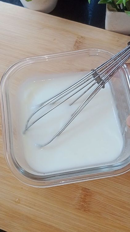 Step 1.1: Meanwhile whisk thick curd with sugar and keep aside
