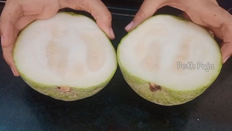 Step 1.1: Wash and peel the ash gourd and cut it into cubes