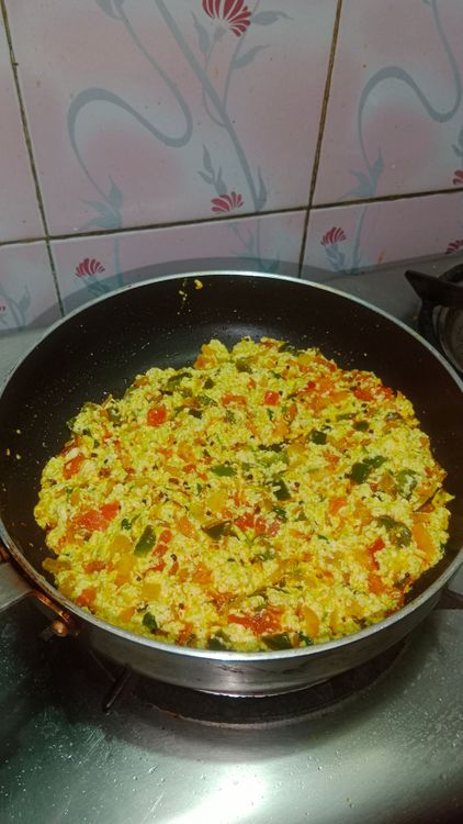 Step 1.1: Turn off the flame and garnish with coriander leaves