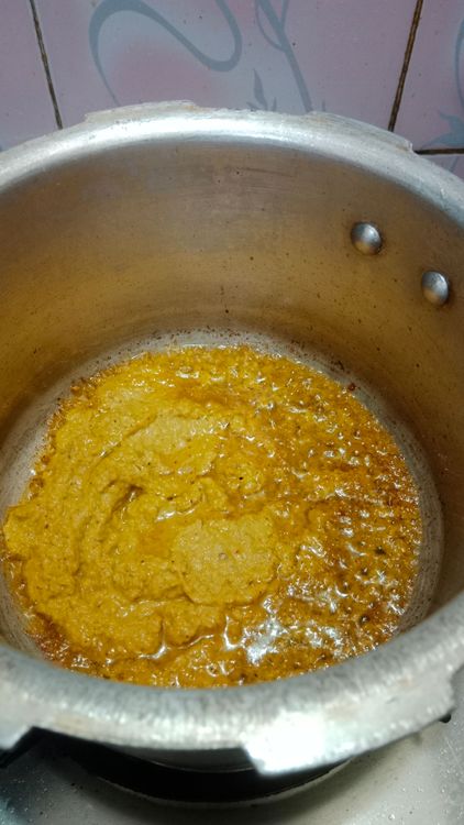 Step 3.1: Heat a pressure cooker and add the remaining oil