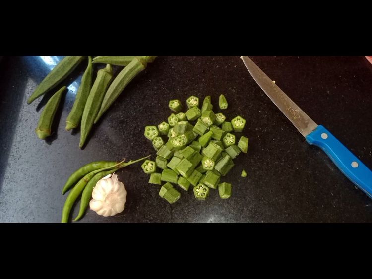 Step 1.1: Wash and dry the ladies finger (bhindi)