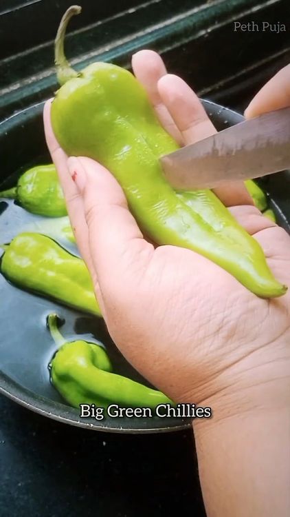 Step 1.1: Slit the green chillies and remove the seeds