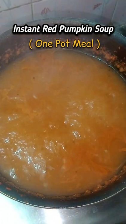 Step 1.2: Season with a pinch of sea salt and black pepper powder, then boil for 5 minutes