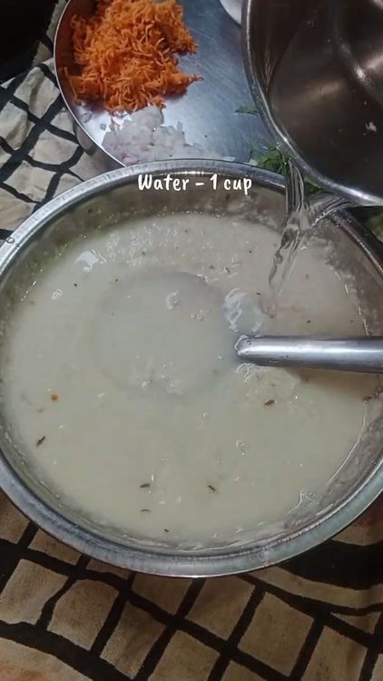 Step 1.5: In a bowl, combine the bottle gourd paste, sooji, rice flour, chilli flakes, cumin seeds, and salt