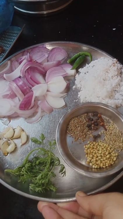 Step 1.1: Heat oil in a pan and add coriander seeds, cumin seeds, fennel seeds, black pepper corns, and cloves