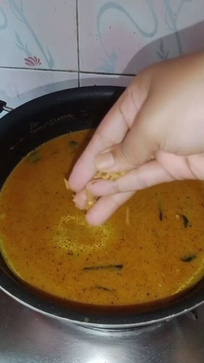 Step 2.2: Add hot chana dal water and mix well