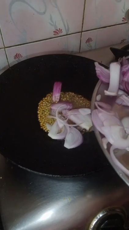 Step 1.3: Heat oil in a pan and add coriander seeds, cumin seeds, fennel seeds, black pepper corns, and cloves