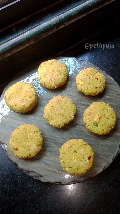Step 1.3: Shape the mixture into patties of your desired size