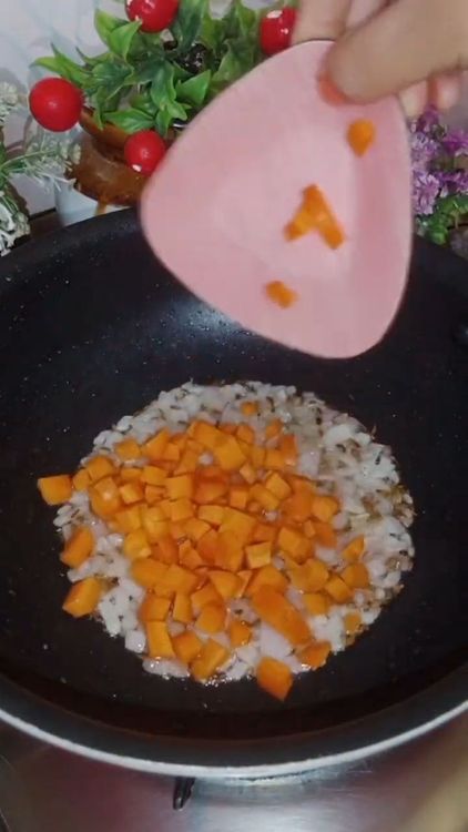 Step 2.1: Add tomato and carrot, and sauté for 2 minutes