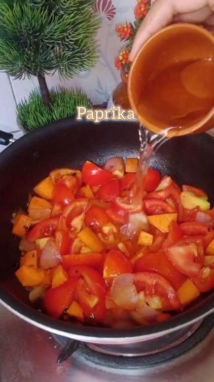 Step 1.1: Pour in water, cover the pan, and cook for 5 minutes