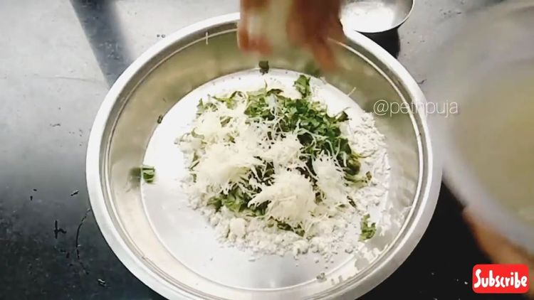 Step 1.2: In a kneading plate or parat, combine the makhana flour, rajgira atta, coriander leaves, cumin powder, green chillies, grated dudhi, and senda namak