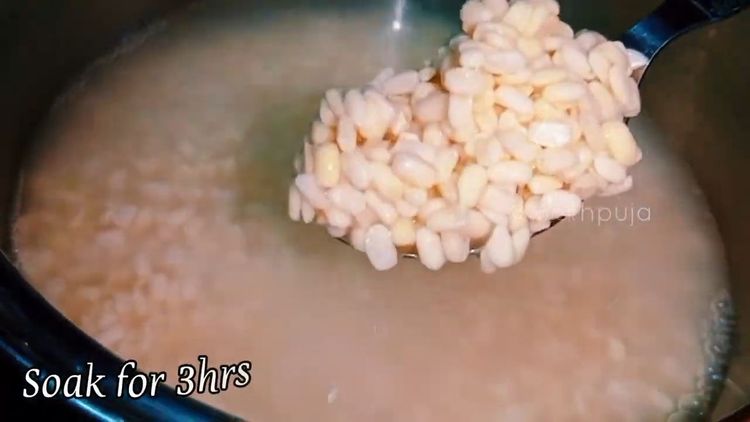 Step 1.1: Soak urad dal with fenugreek seeds for 3 hours and idli rice for 2 hours separately