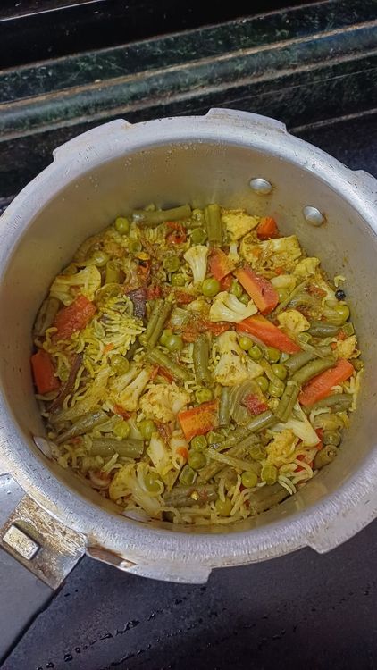 Step 2.2: Pressure cook for 1 whistle