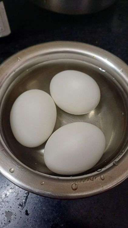 Step 1.1: Boil the eggs for 10 minutes