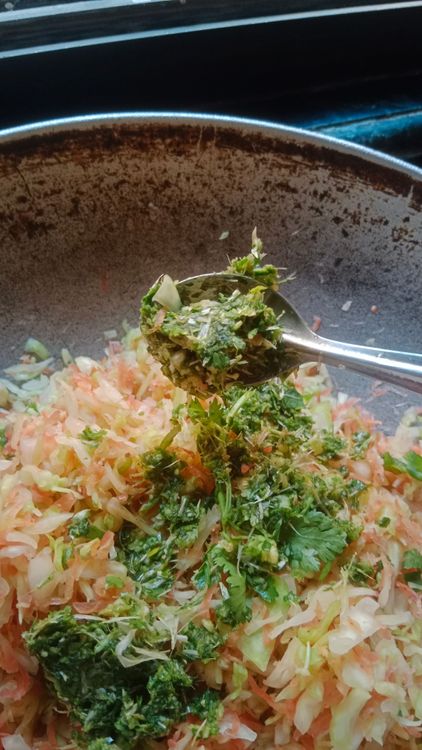 Step 1.1: Add the coarse paste, black pepper powder, and salt to taste to the vegetables