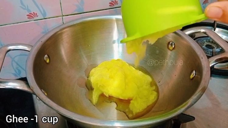 Step 1.1: Heat ghee in a pan and fry edible gum until it puffs up