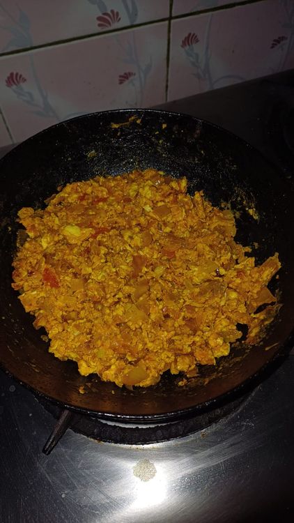 Step 1.2: Turn off the flame and garnish with coriander leaves if desired
