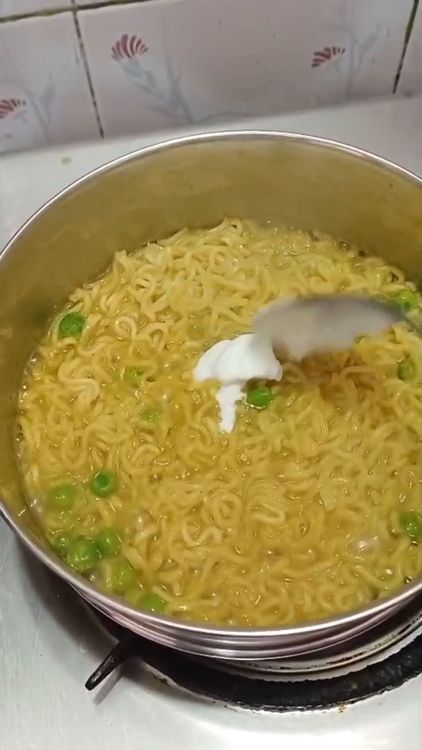 Step 1.1: Add fresh malai and turn off the heat