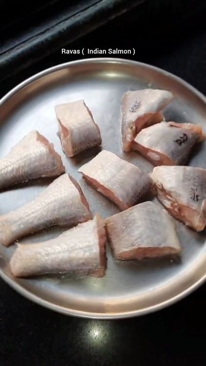 Step 1.1: Take 3 ravas fish and cut each into 3 parts